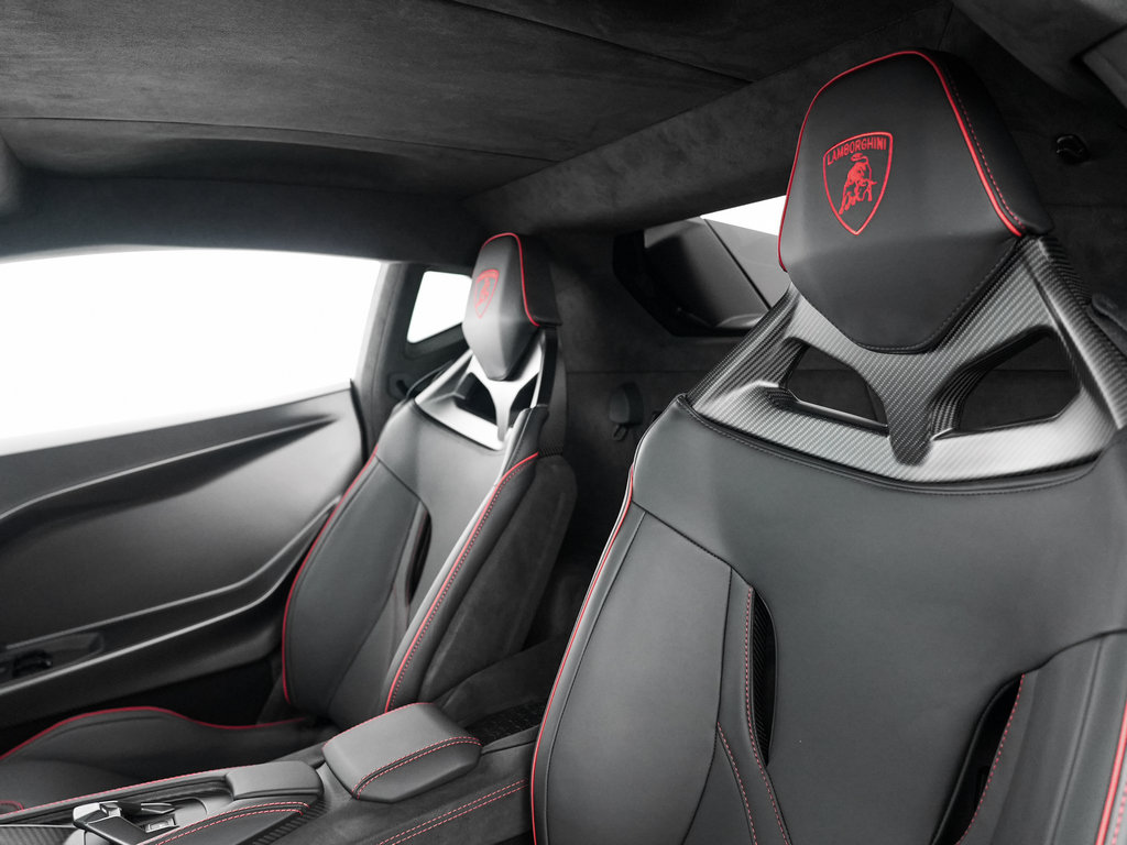 Used 2026 Lamborghini Temerario AWD/4WD image 17