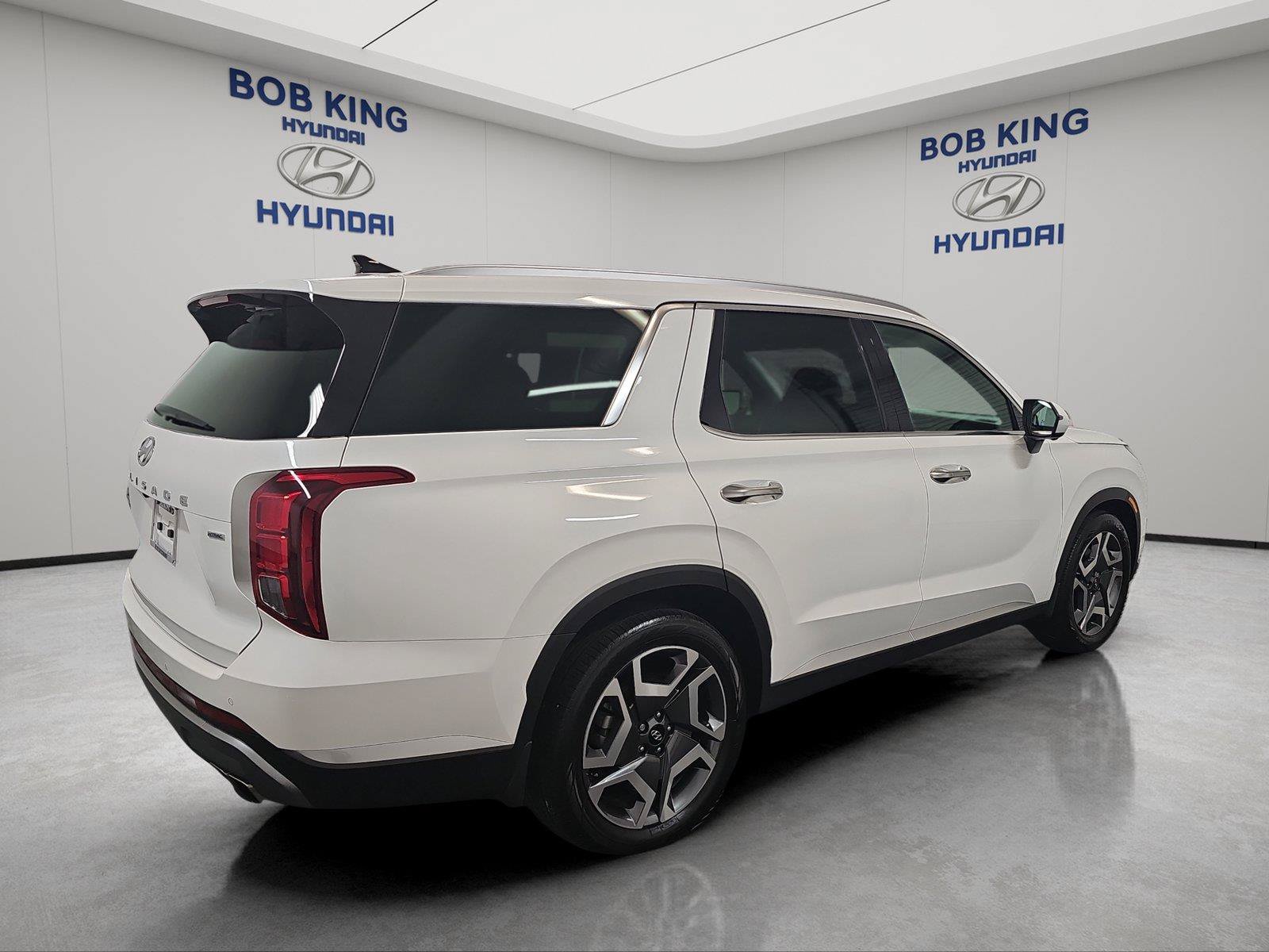 Certified 2025 Hyundai Palisade SEL AWD/4WD image 5