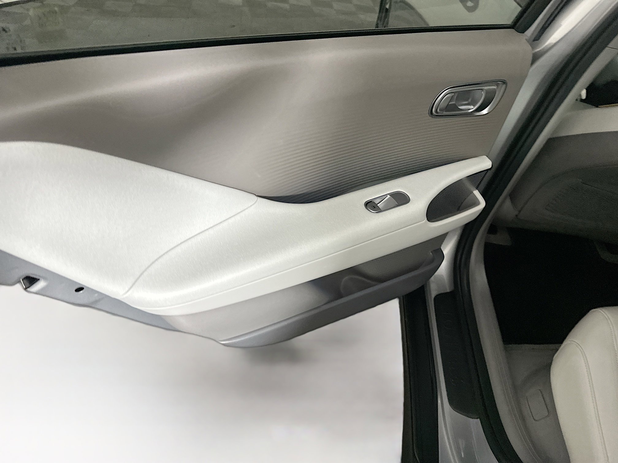 Used 2023 Hyundai Ioniq 6 SEL image 26