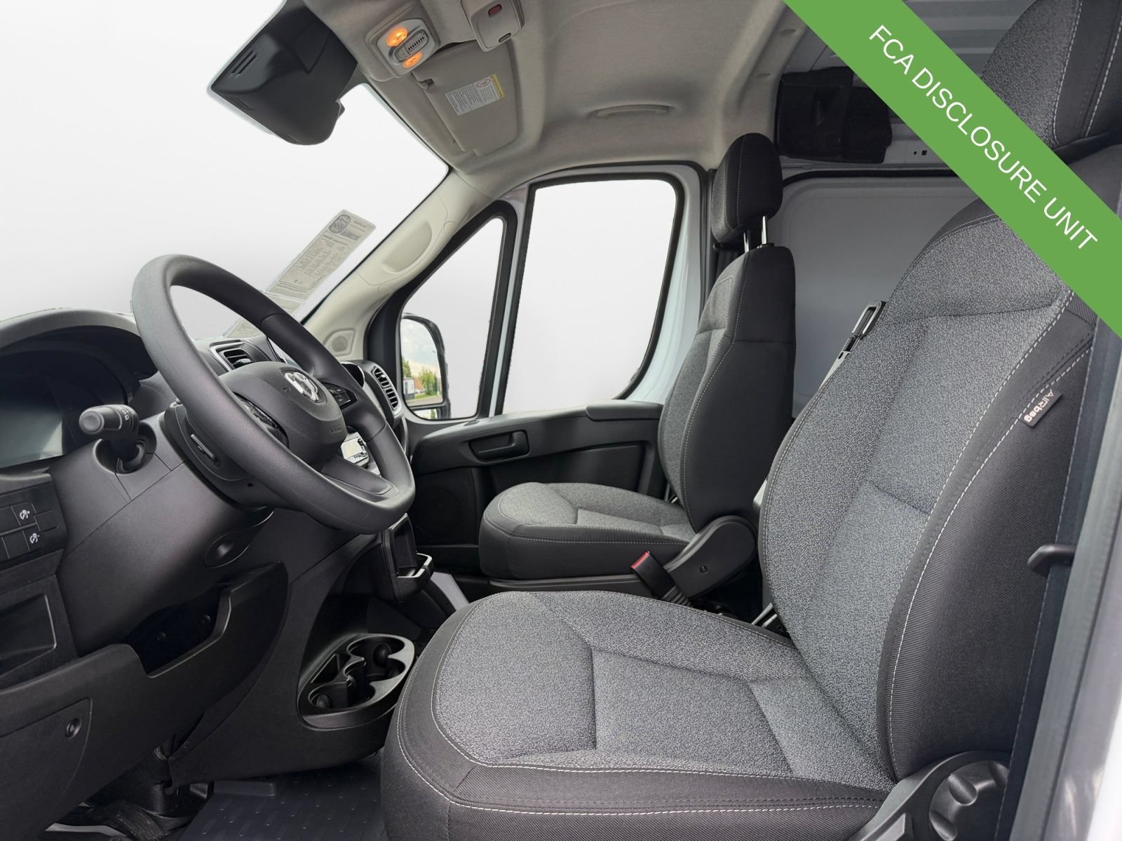 Used 2025 RAM ProMaster 2500 w/ Quick Order Package 22G SLT FWD image 9