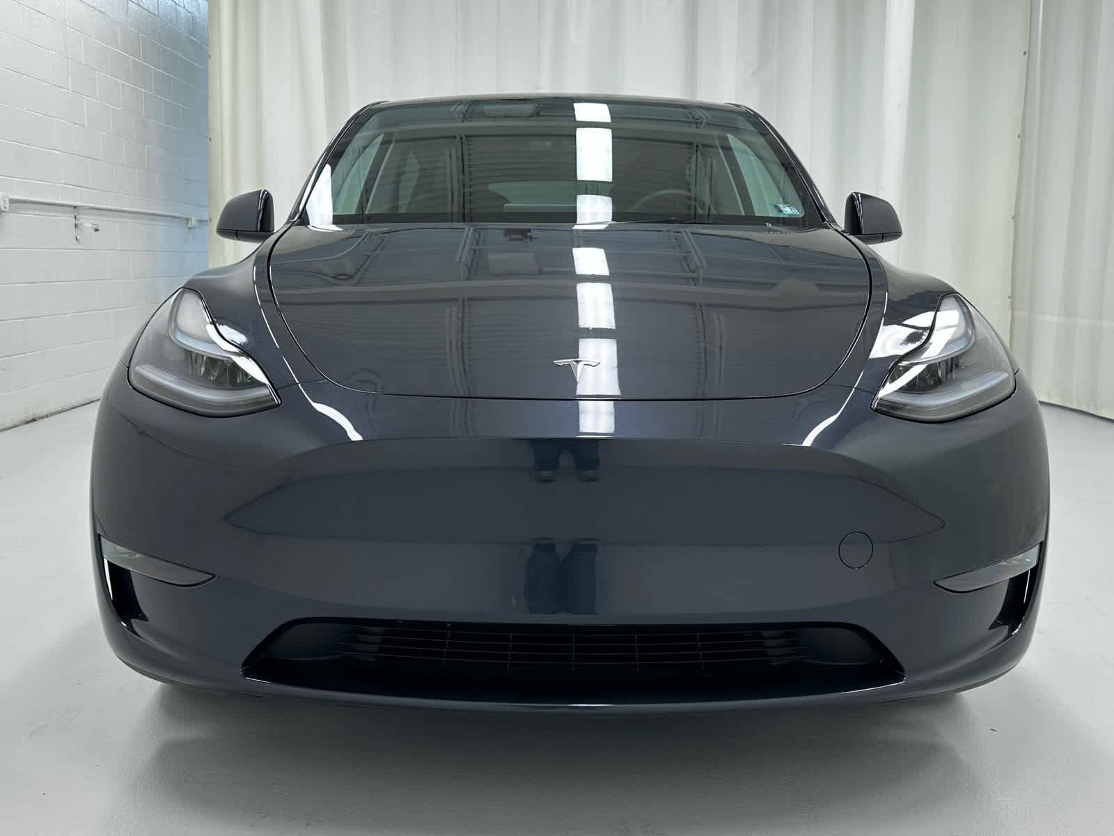 Used 2025 Tesla Model Y Long Range image 5