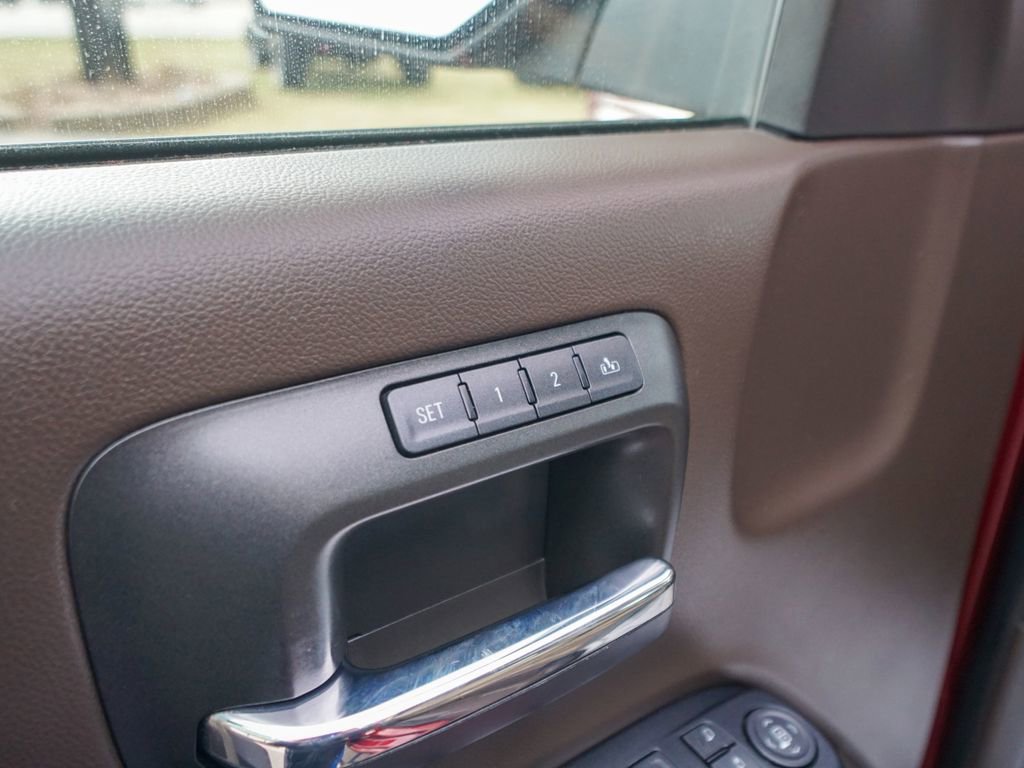 Used 2016 Chevrolet Silverado 1500 LTZ w/ Texas Edition image 19