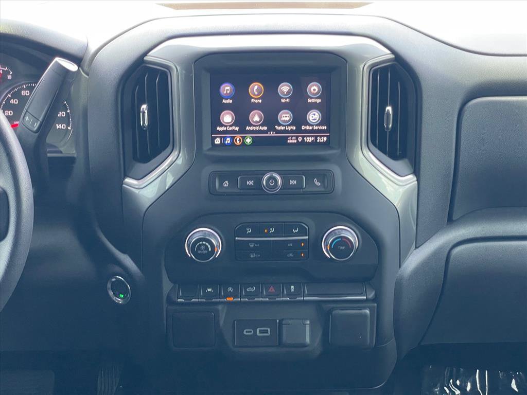Used 2026 Chevrolet Silverado 1500 Custom w/ LPO, Dark Essentials Package AWD/4WD image 15