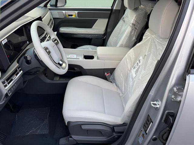New 2026 Hyundai Santa Fe SE AWD/4WD image 6