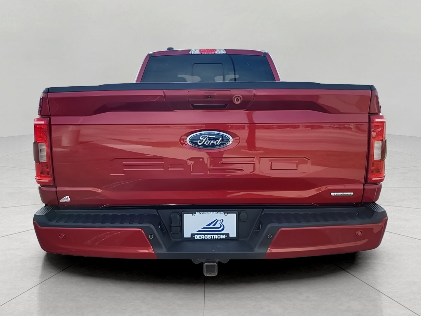 Certified 2022 Ford F150 XLT w/ Equipment Group 302A High image 12