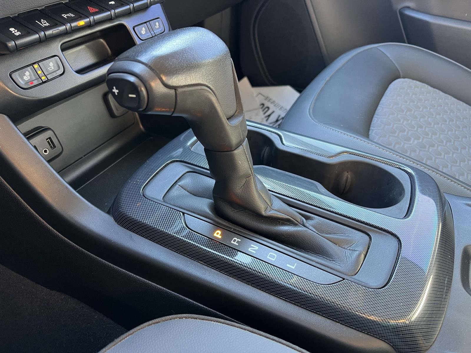 Used 2021 Chevrolet Colorado Z71 w/ Safety Package image 24