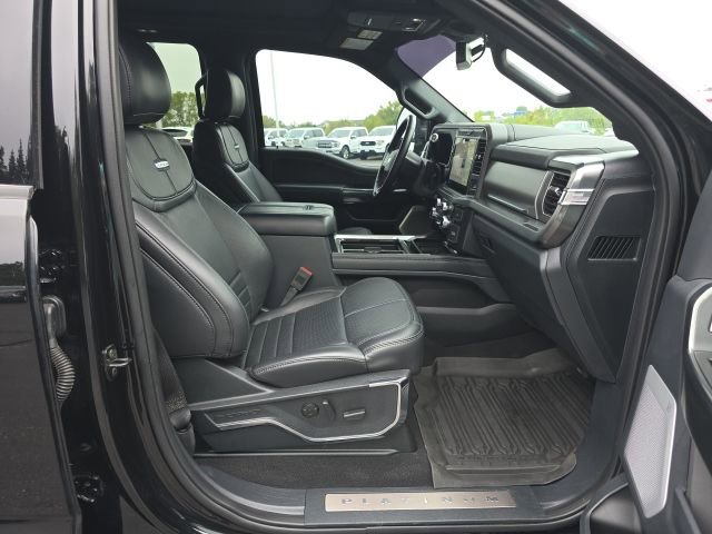 Certified 2025 Ford F250 Platinum image 5