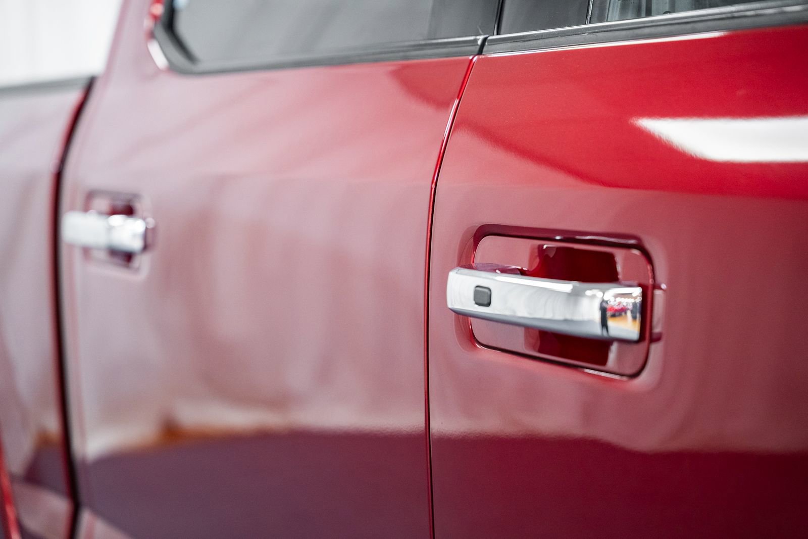 Certified 2018 Ford F150 Platinum w/ Equipment Group 701A Luxury image 23