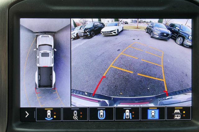 Used 2020 GMC Sierra 3500 Denali w/ Denali Ultimate Package image 36