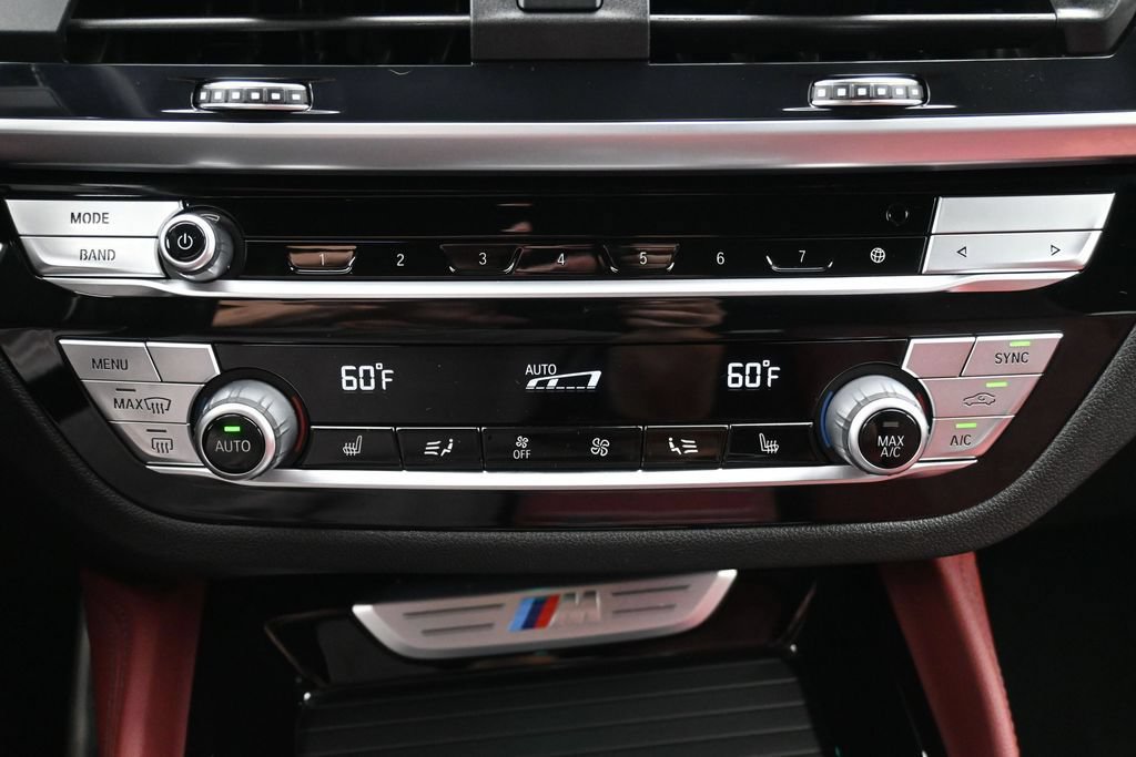 Used 2021 BMW X4 M40i w/ Premium Package AWD/4WD image 18