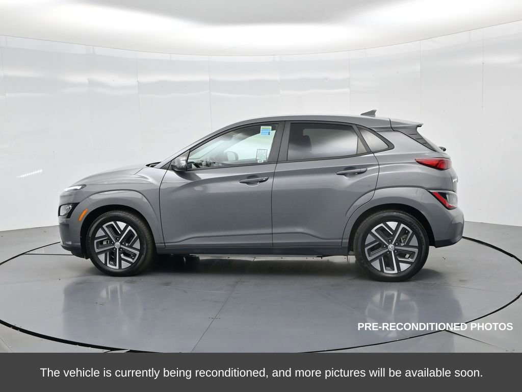 Used 2023 Hyundai Kona Limited image 10