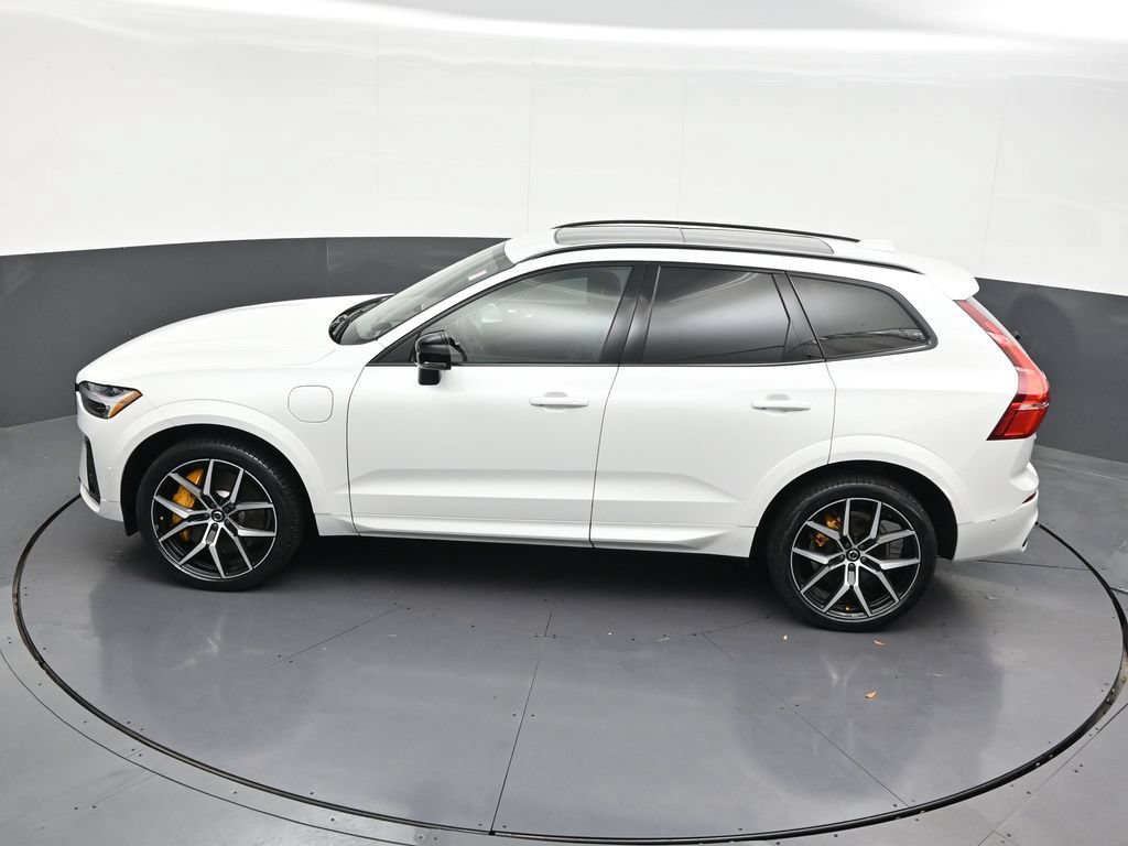 Certified 2024 Volvo XC60 T8 Polestar AWD/4WD image 21
