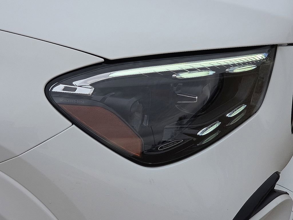 Used 2024 Mercedes-Benz GLE 53 AMG 4MATIC Coupe image 11