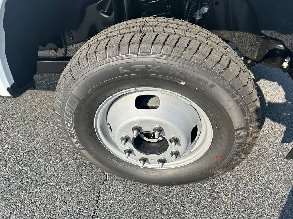New 2026 Ford F350 XL image 16