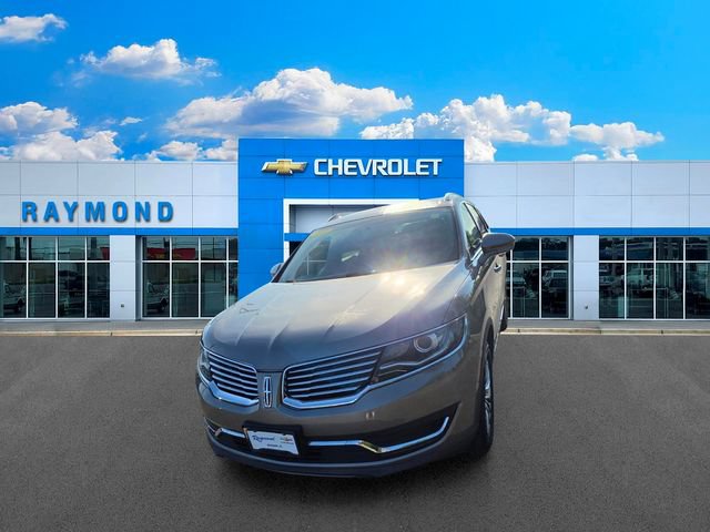 Used 2017 Lincoln MKX Select w/ Select Plus Package AWD/4WD image 6