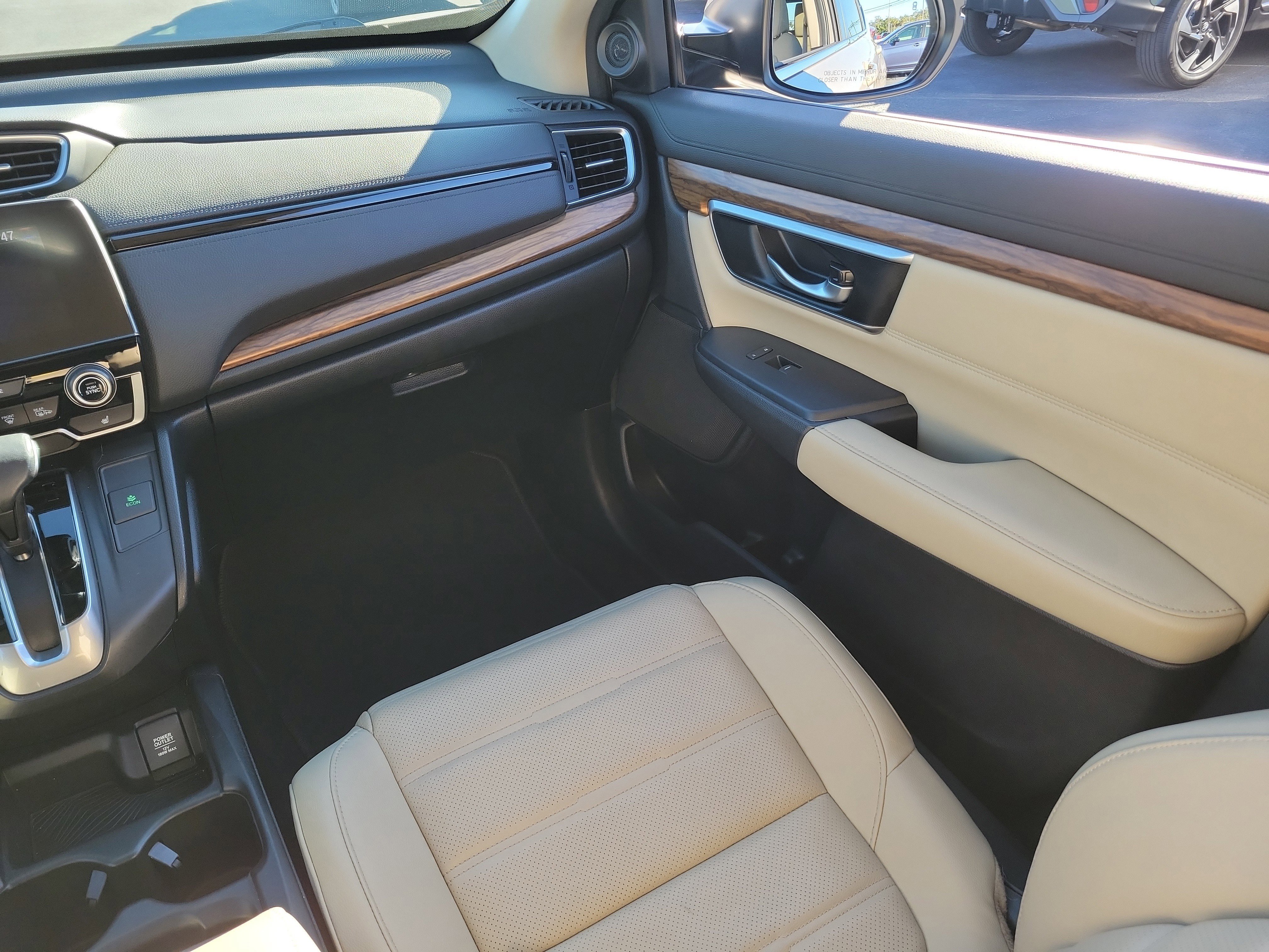 Used 2018 Honda CR-V Touring image 16