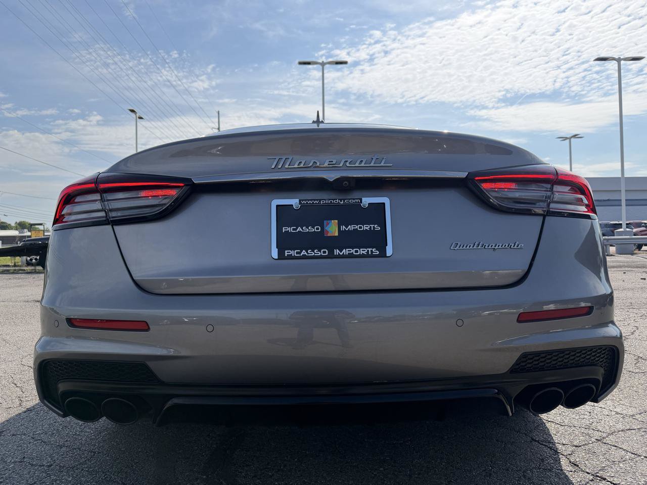 Used 2022 Maserati Quattroporte Modena RWD image 10