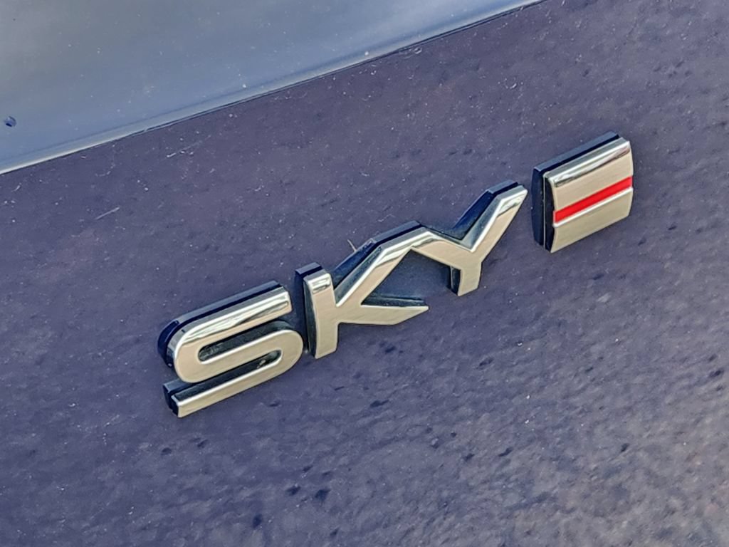 Used 2009 Saturn Sky Red Line RWD image 11