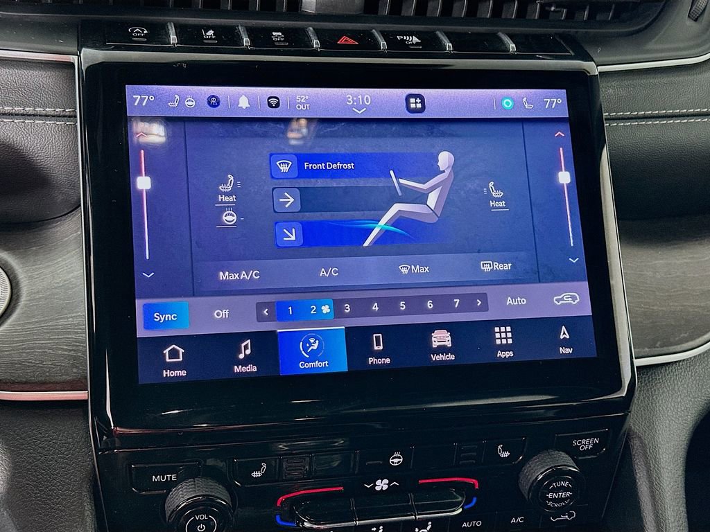 Certified 2024 Jeep Grand Cherokee Limited image 25