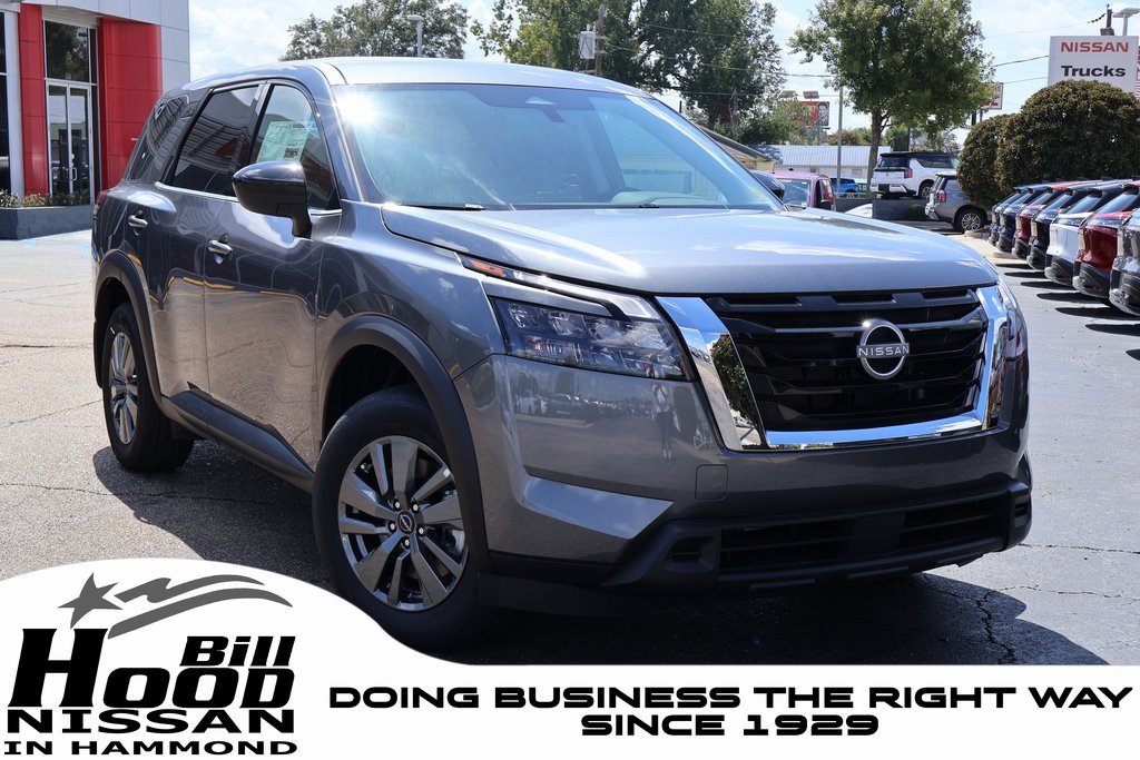 New 2025 Nissan Pathfinder S