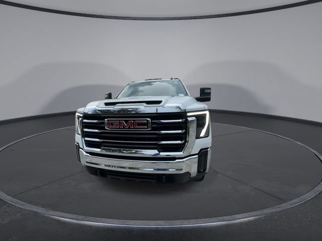 Used 2024 GMC Sierra 2500 SLE w/ SLE Value Package; AWD/4WD image 3
