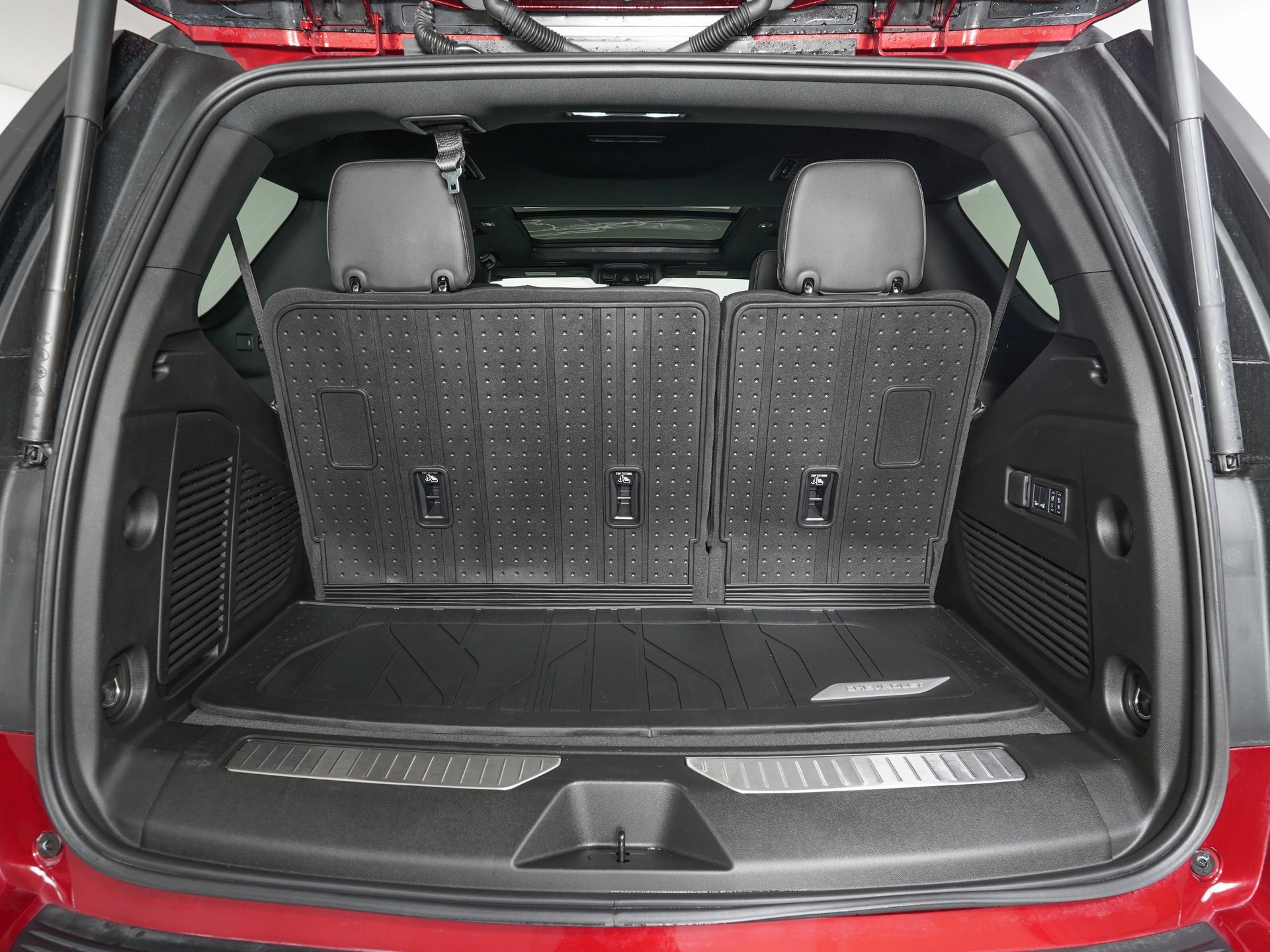 Used 2025 Chevrolet Tahoe Premier w/ Sun And Tow Package image 12