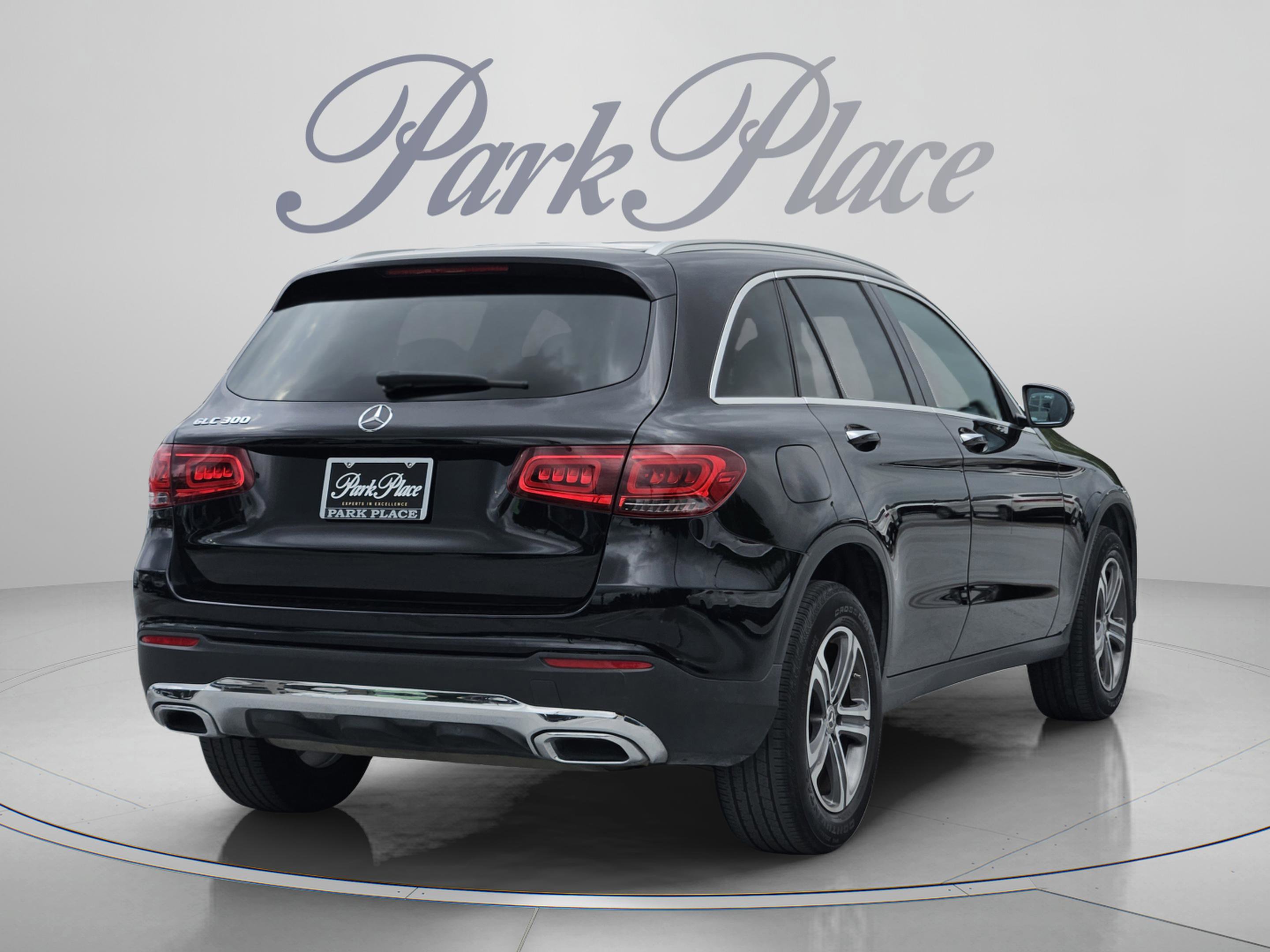 Used 2020 Mercedes-Benz GLC 300 image 6