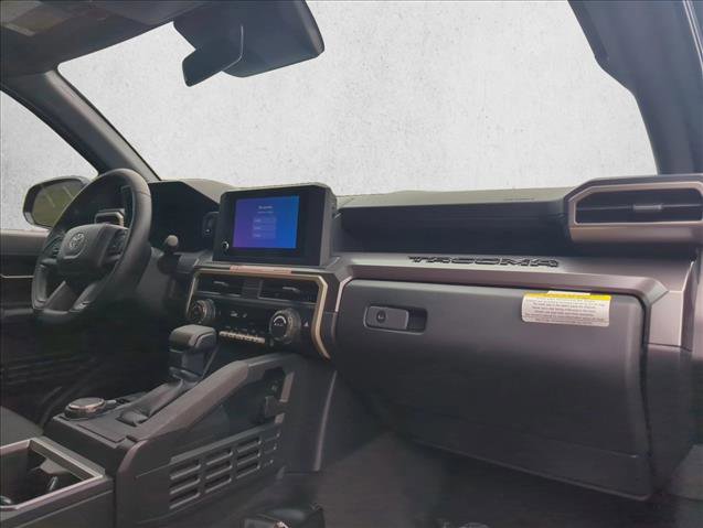 Certified 2025 Toyota Tacoma SR5 image 29