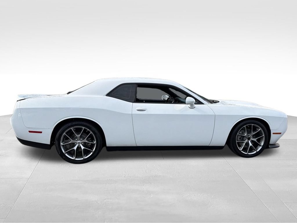 Used 2022 Dodge Challenger GT RWD image 10