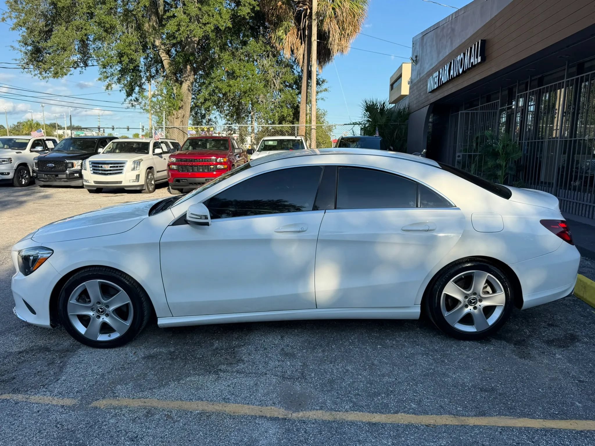 Used 2018 Mercedes-Benz CLA 250 4MATIC image 4