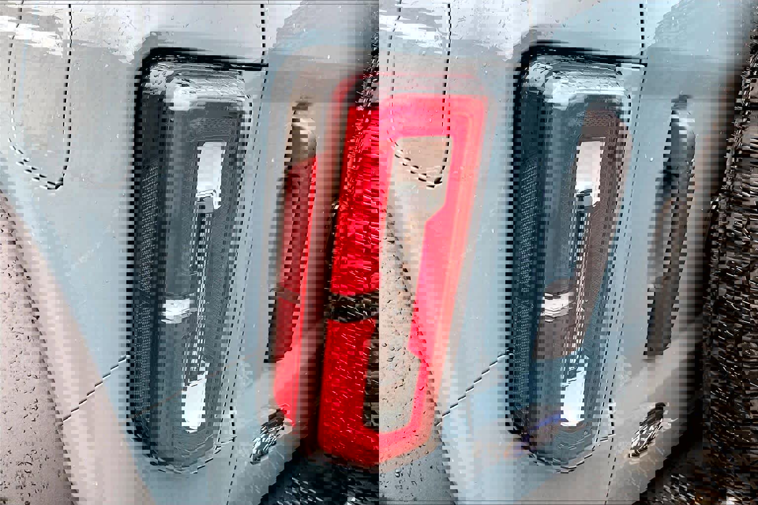 Used 2021 Ford Bronco Badlands image 27