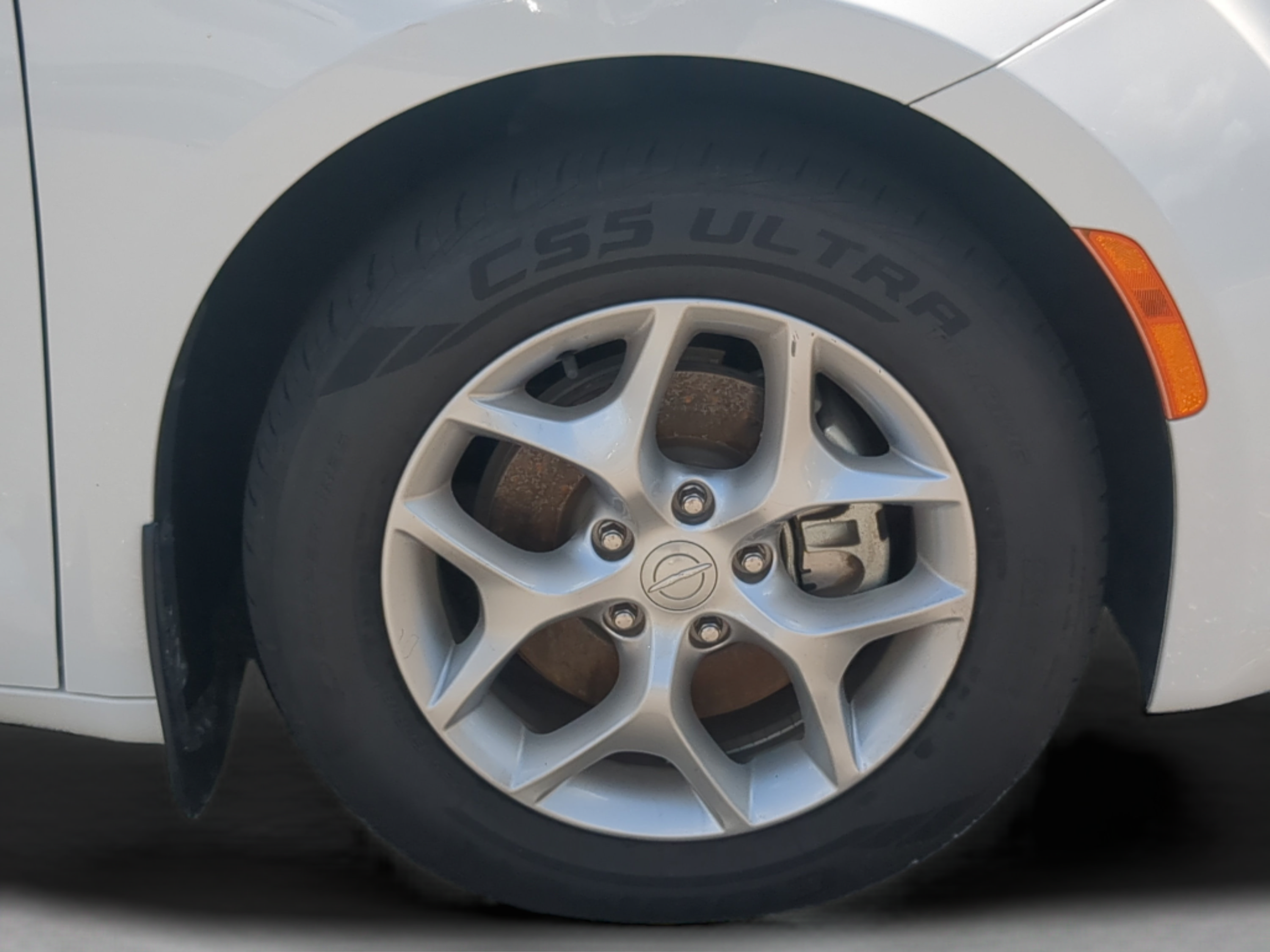 Used 2018 Chrysler Pacifica Touring-L Plus FWD image 10