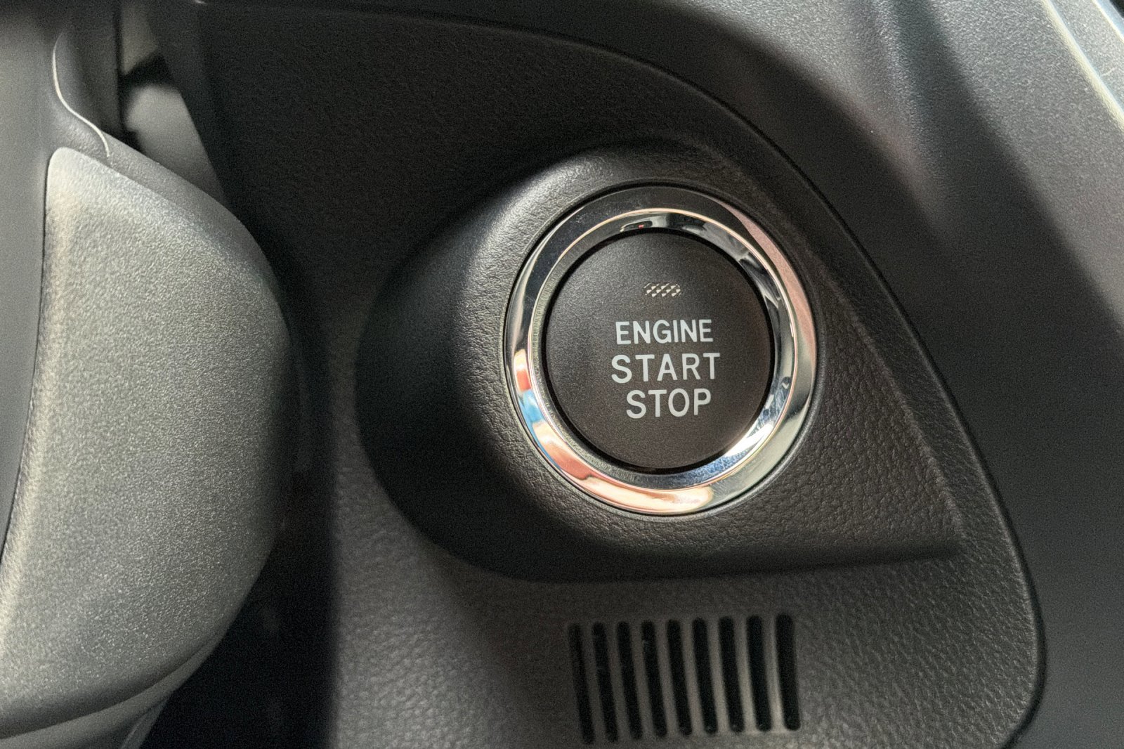 New 2025 Subaru Forester Limited image 23