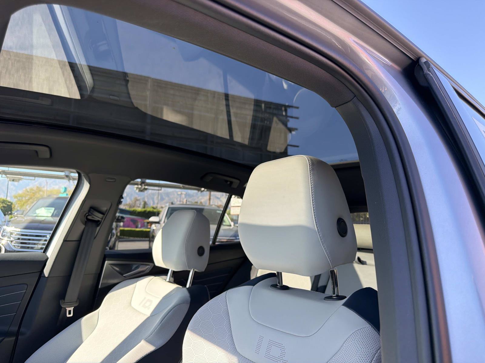 Certified 2025 Volkswagen ID.4 Pro S RWD image 16