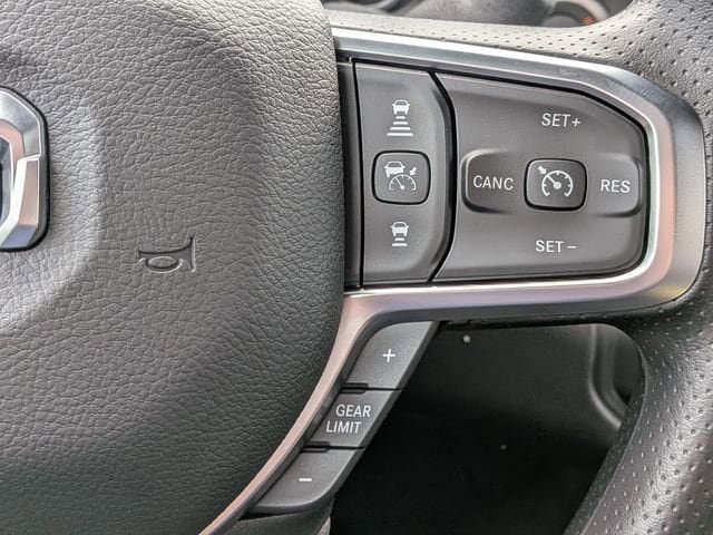 New 2026 RAM 2500 Tradesman AWD/4WD image 25