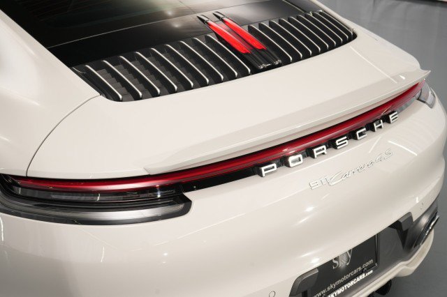Used 2020 Porsche 911 Carrera 4S AWD/4WD image 30