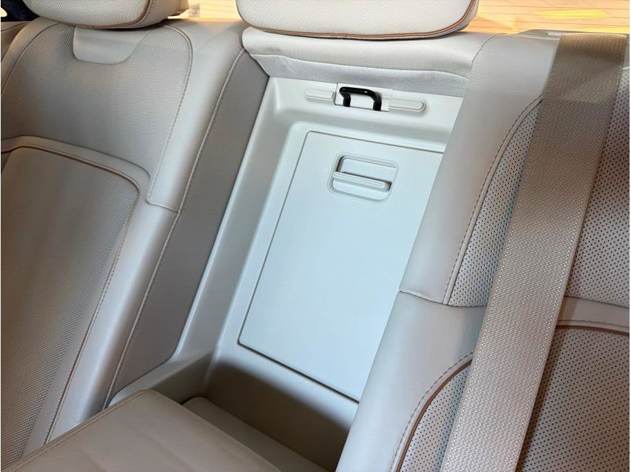 Used 2023 Lucid Air Touring image 29