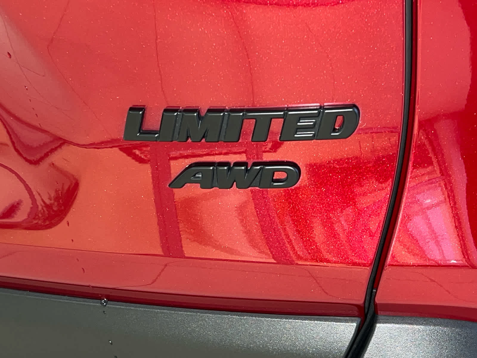 Used 2025 Toyota RAV4 Limited w/ Advanced Technology Package AWD/4WD image 11