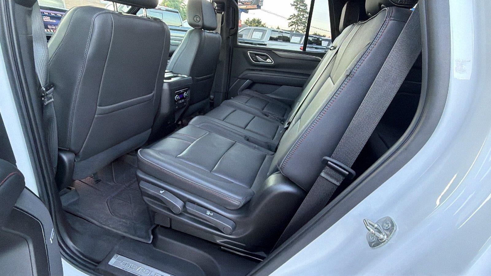 Used 2021 Chevrolet Tahoe RST w/ Luxury Package RWD image 24
