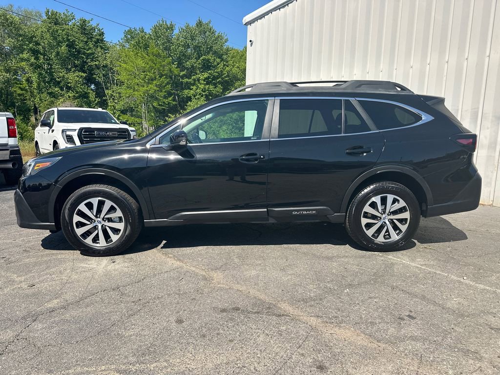 Used 2022 Subaru Outback Premium AWD/4WD image 9