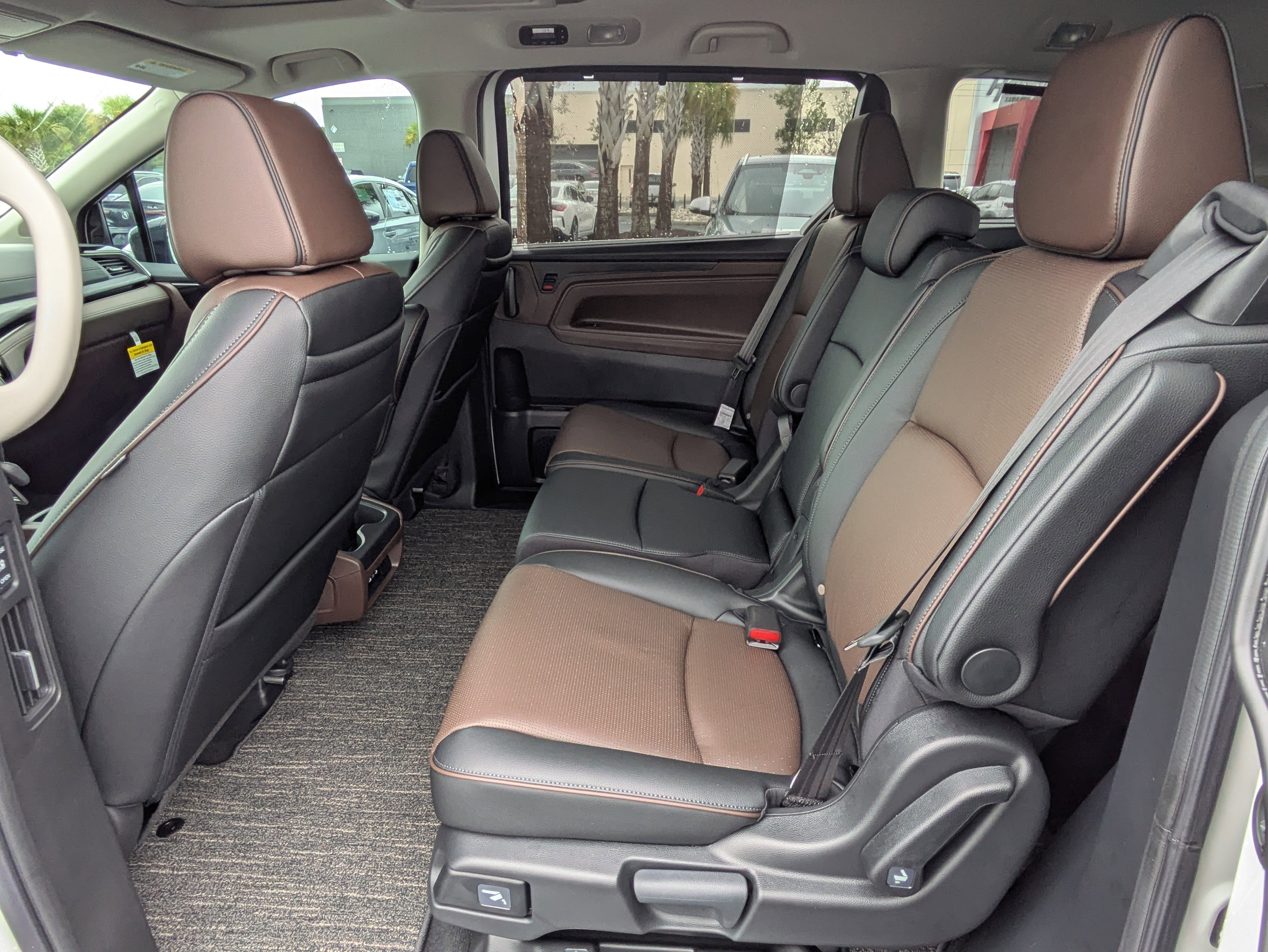 New 2026 Honda Odyssey Elite image 17