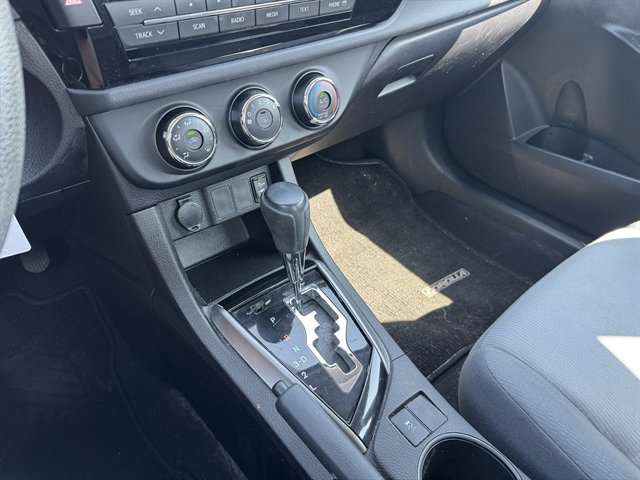 Used 2014 Toyota Corolla L FWD image 10