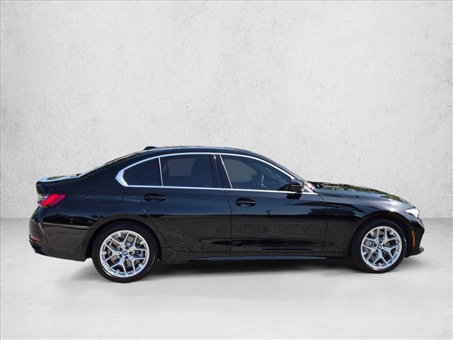 Used 2025 BMW 330i Sedan w/ M Sport Package RWD image 4