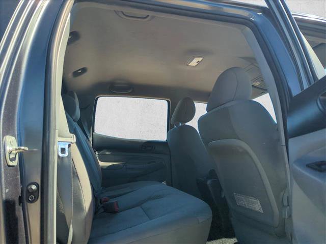 Used 2013 Toyota Tacoma PreRunner w/ Convenience Pkg image 14