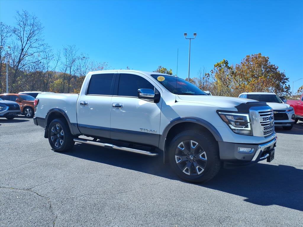 Certified 2021 Nissan Titan Platinum Reserve w/ Moonroof Package image 15