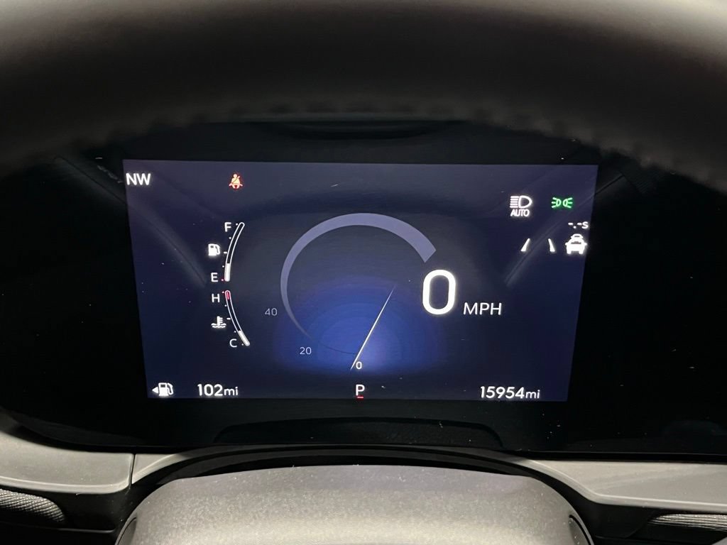 Used 2024 Buick Envista Preferred w/ Convenience I Package FWD image 20