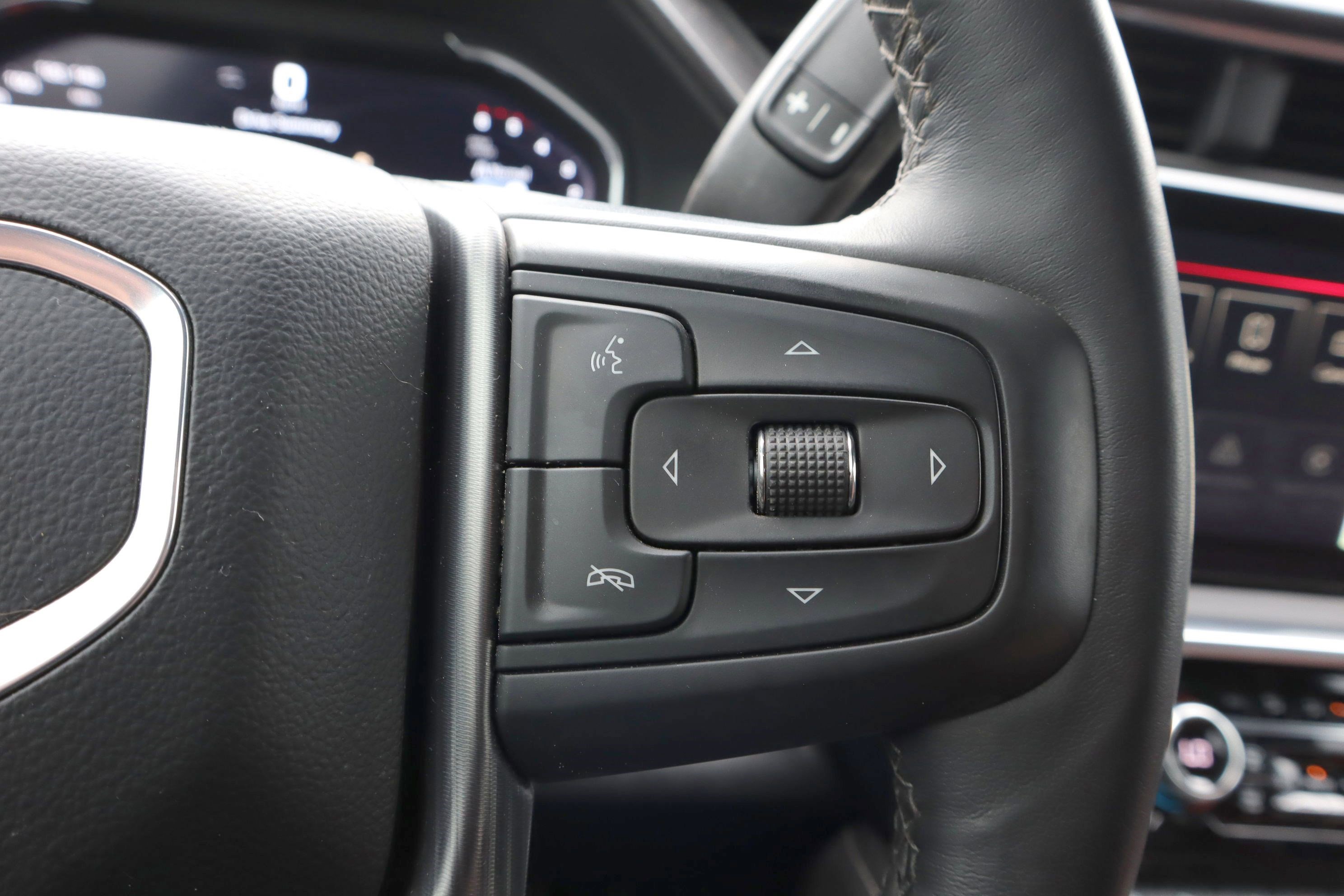 Used 2025 GMC Sierra 2500 Denali Ultimate image 18