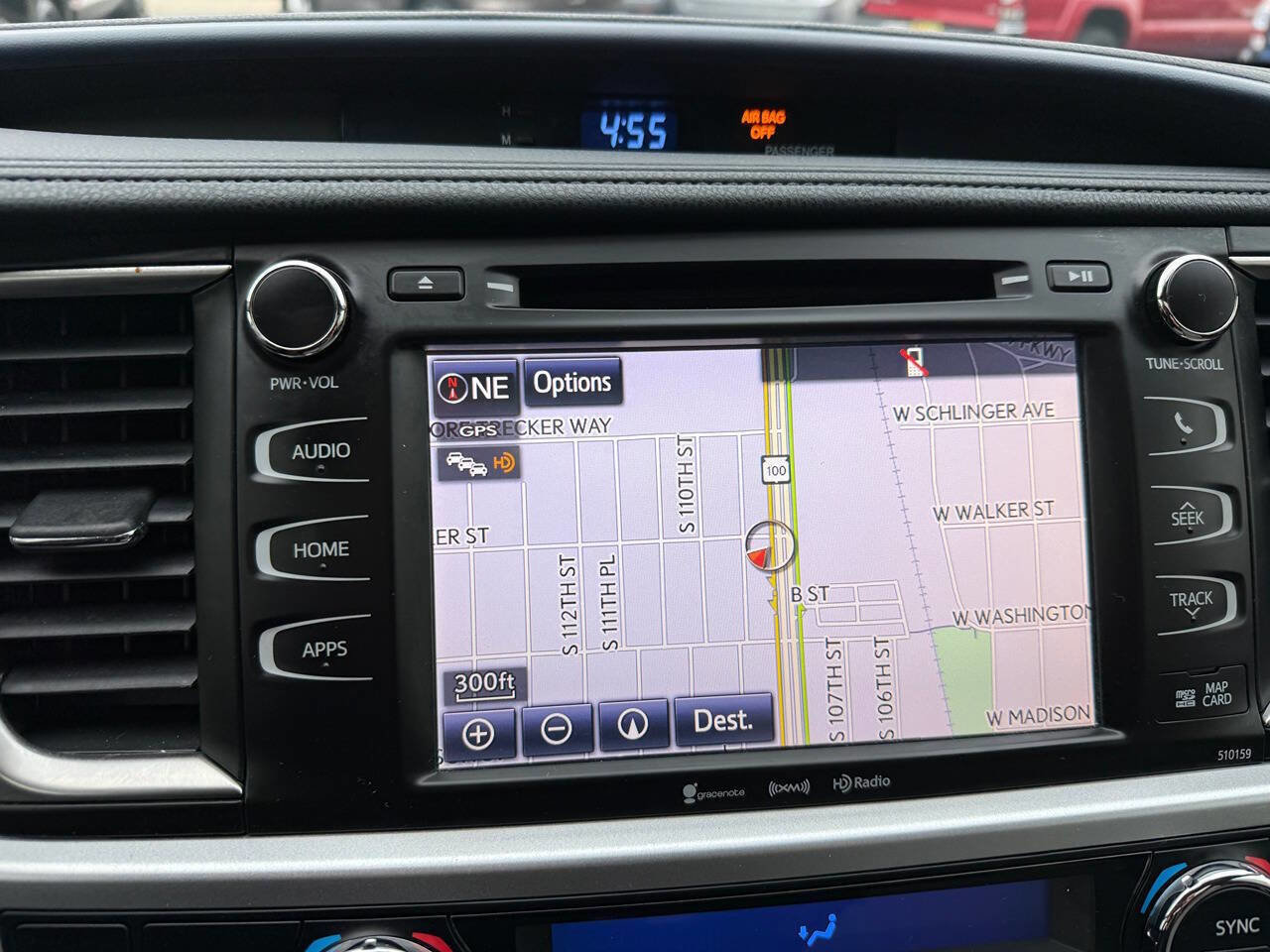 Used 2016 Toyota Highlander XLE AWD/4WD image 16