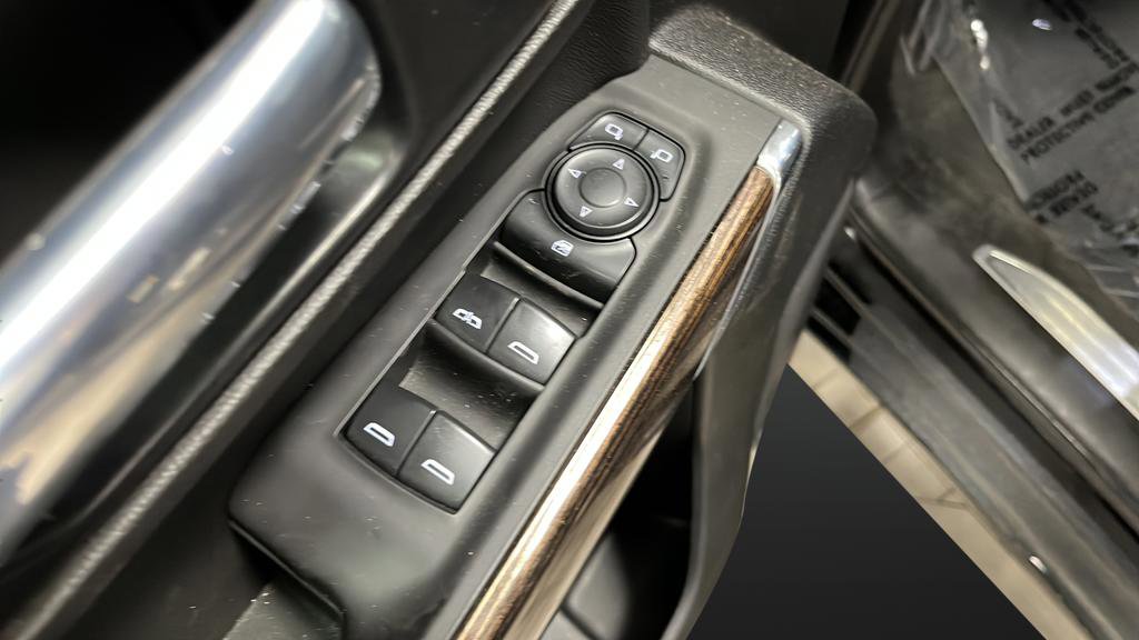 Used 2021 GMC Sierra 2500 SLE w/ X31 Off-Road Package image 21