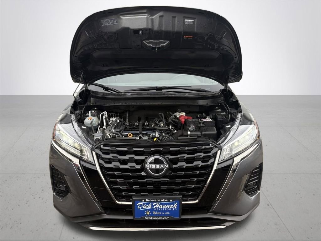 Certified 2023 Nissan Kicks SR image 5